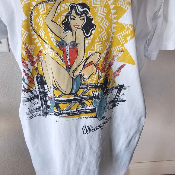 Wrangler White Tee with Retro Western Graphic - Picture 2 of 3